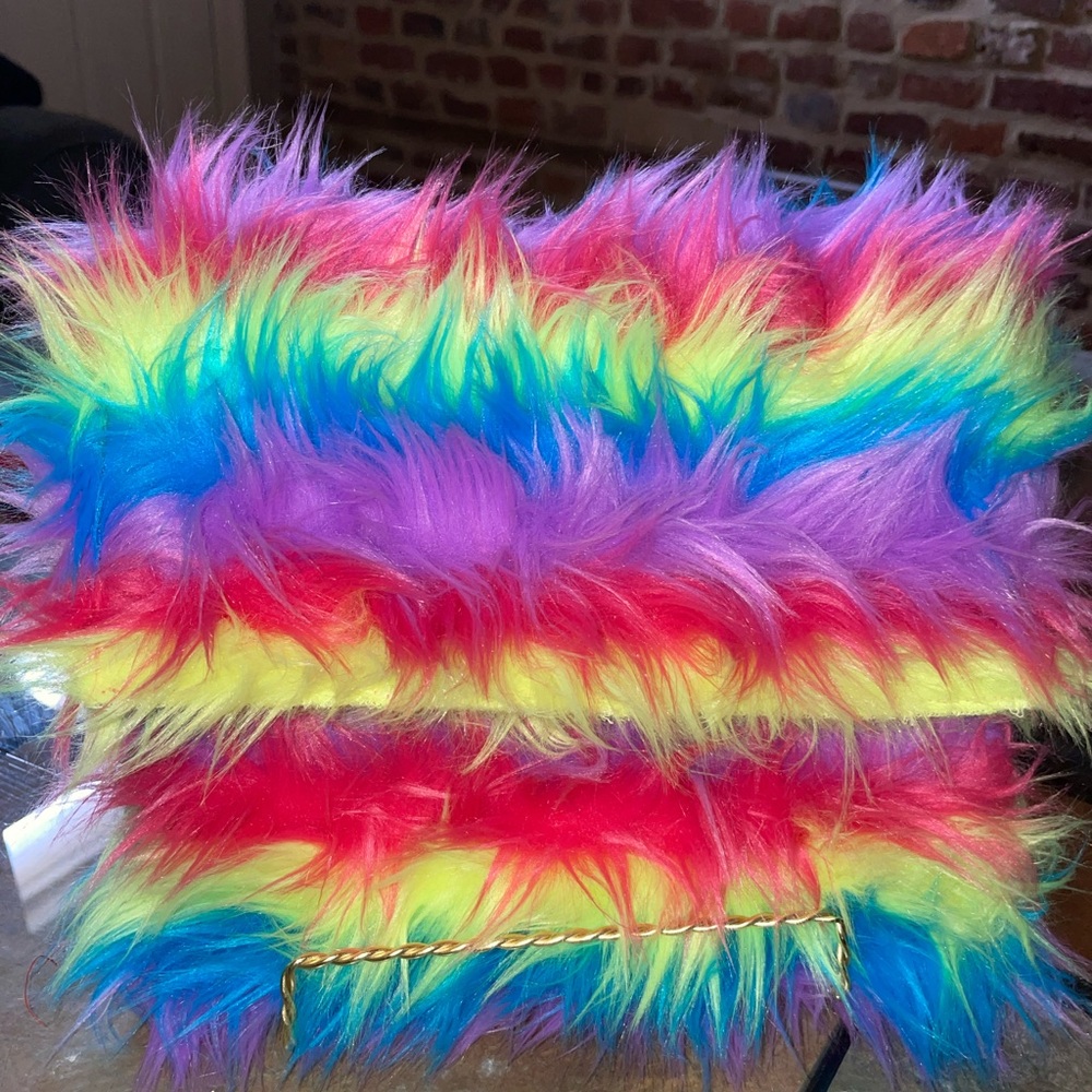 Rainbow Clutch